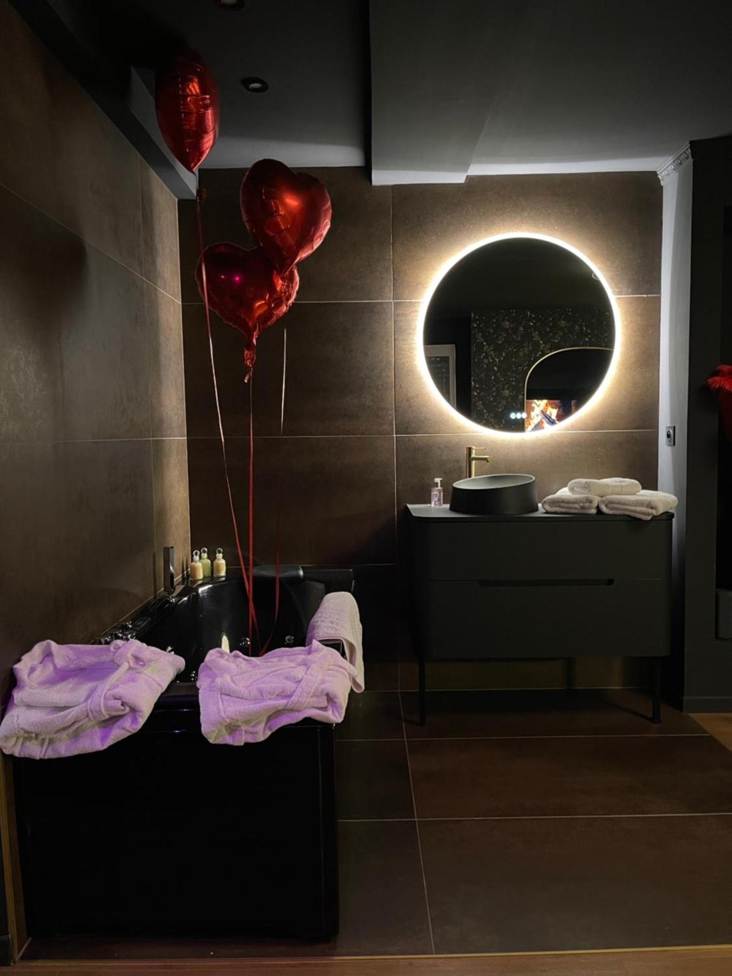 Love Room Casa Amore Sauna Balneo 66 Occitanie Prada de Conflent Exterior foto