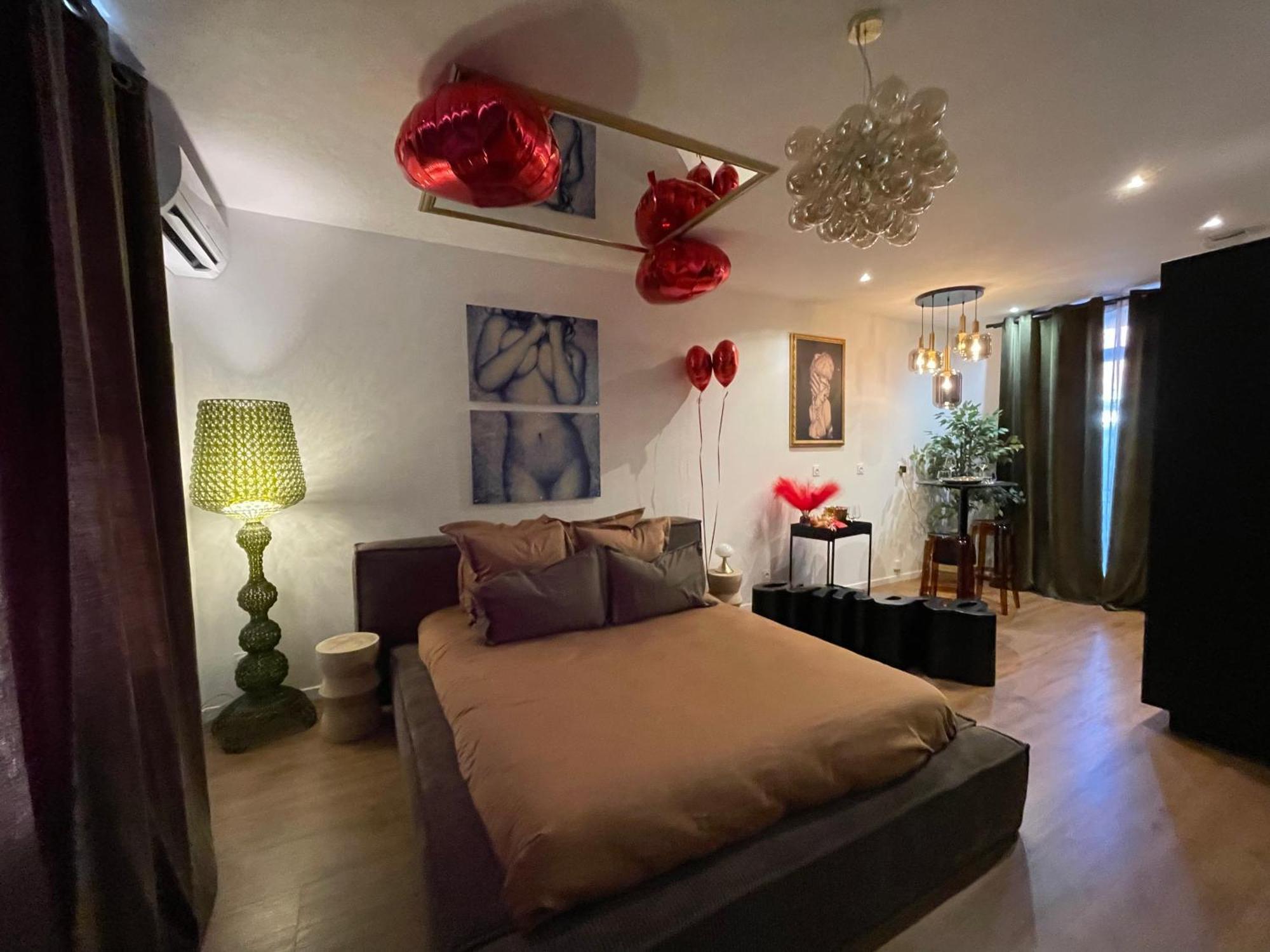 Love Room Casa Amore Sauna Balneo 66 Occitanie Prada de Conflent Exterior foto