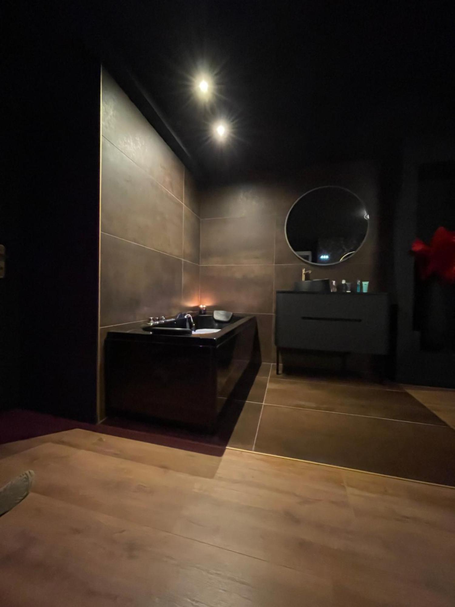 Love Room Casa Amore Sauna Balneo 66 Occitanie Prada de Conflent Exterior foto